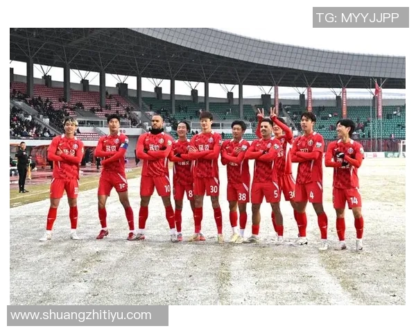 加纳队足球明星的辉煌历程与未来展望解析